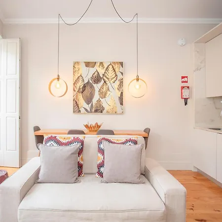 Liiiving In - Ribeira Secret Oporto