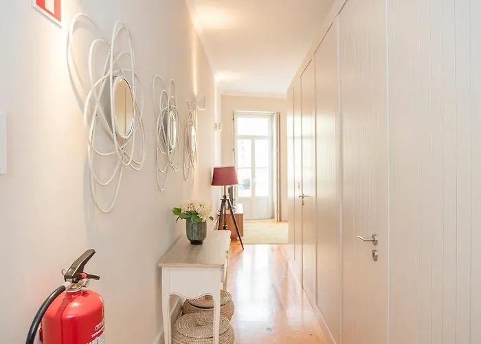 Liiiving In - Ribeira Secret