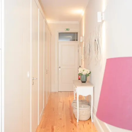 Liiiving In - Ribeira Secret Apartment Porto