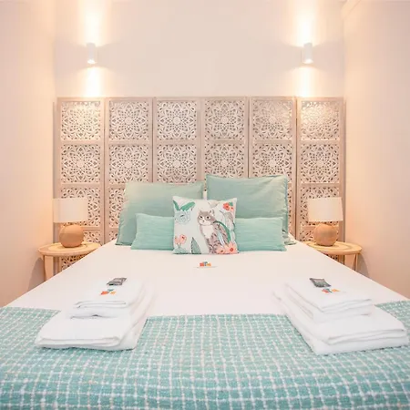Liiiving In - Ribeira Secret Apartment Porto