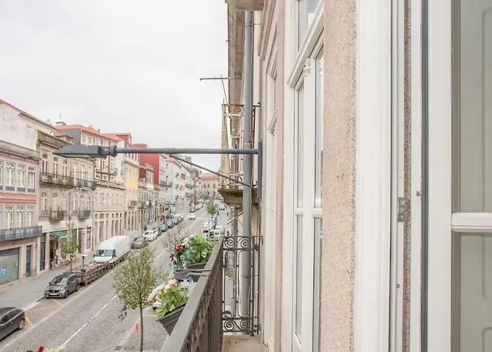 Liiiving In - Ribeira Secret Apartamento *